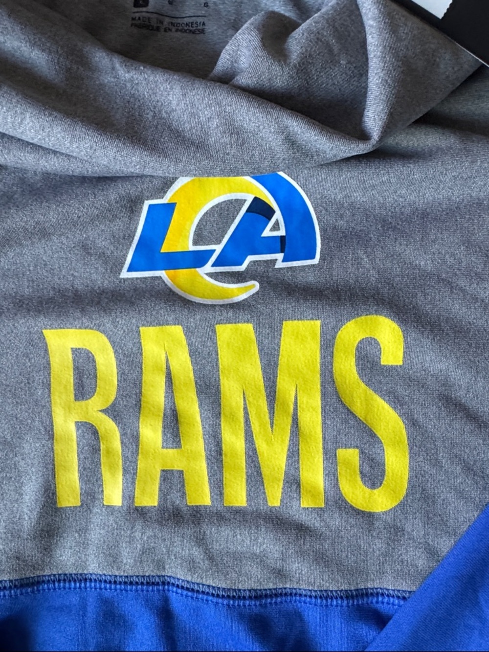 Nike LA Rams Gray Blue and Yellow Team Hoodie - Picture 3 of 8